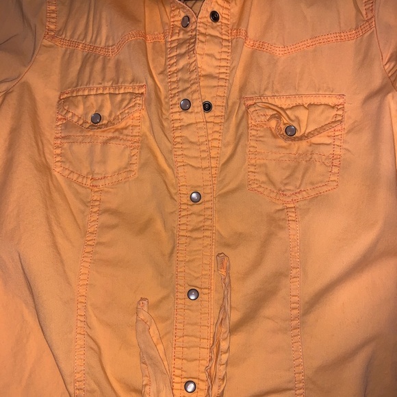 🔥 3/$20 Charlotte Russe Button Down Tie Shirt - Picture 4 of 4